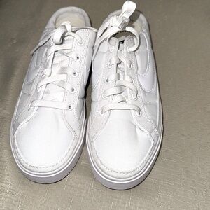 Nike Court Legacy Mule Canvas White Open Back slip on Shoes size 7.5 BNWOT